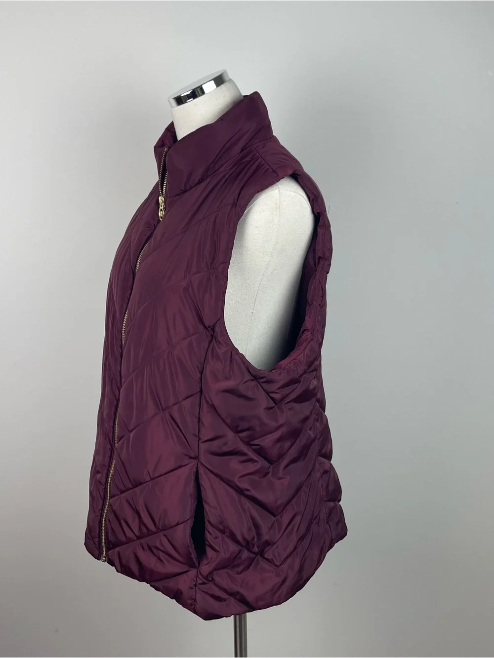 Michael Kors Solid Burgundy Red Gold Full Zip Puffer Vest Women XL Extra Large
